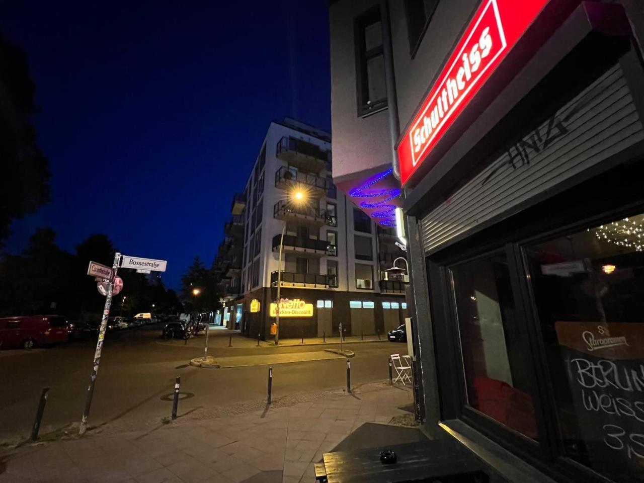 Stylish 2-Room Apartment With Balcony Next To East Side Gallery Berlin Exterior foto