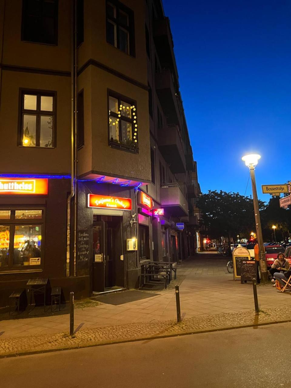Stylish 2-Room Apartment With Balcony Next To East Side Gallery Berlin Exterior foto